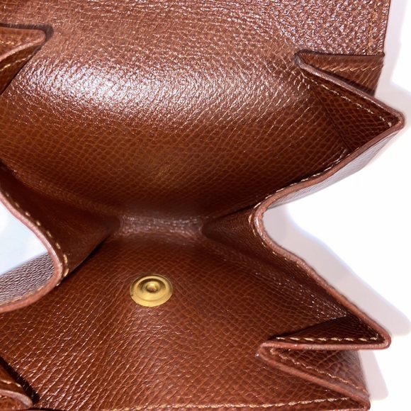 Hermes LE 24 Unisex Epsom
Leather Coin Purse/coin
Case Gold - Picture 8 of 10